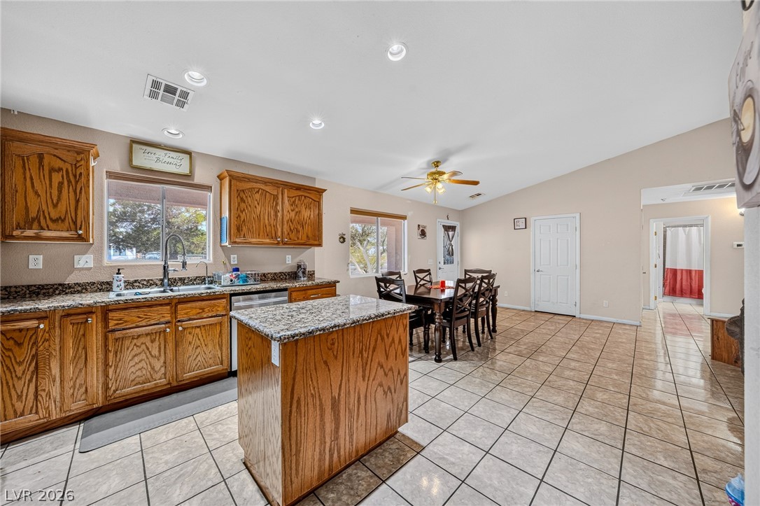 Photo 10 of 48, 751 Bunarch Road