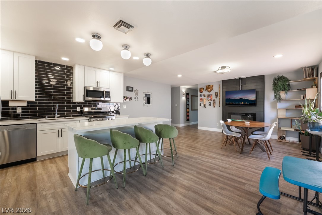 4646 Dennis Way, Las Vegas 89121