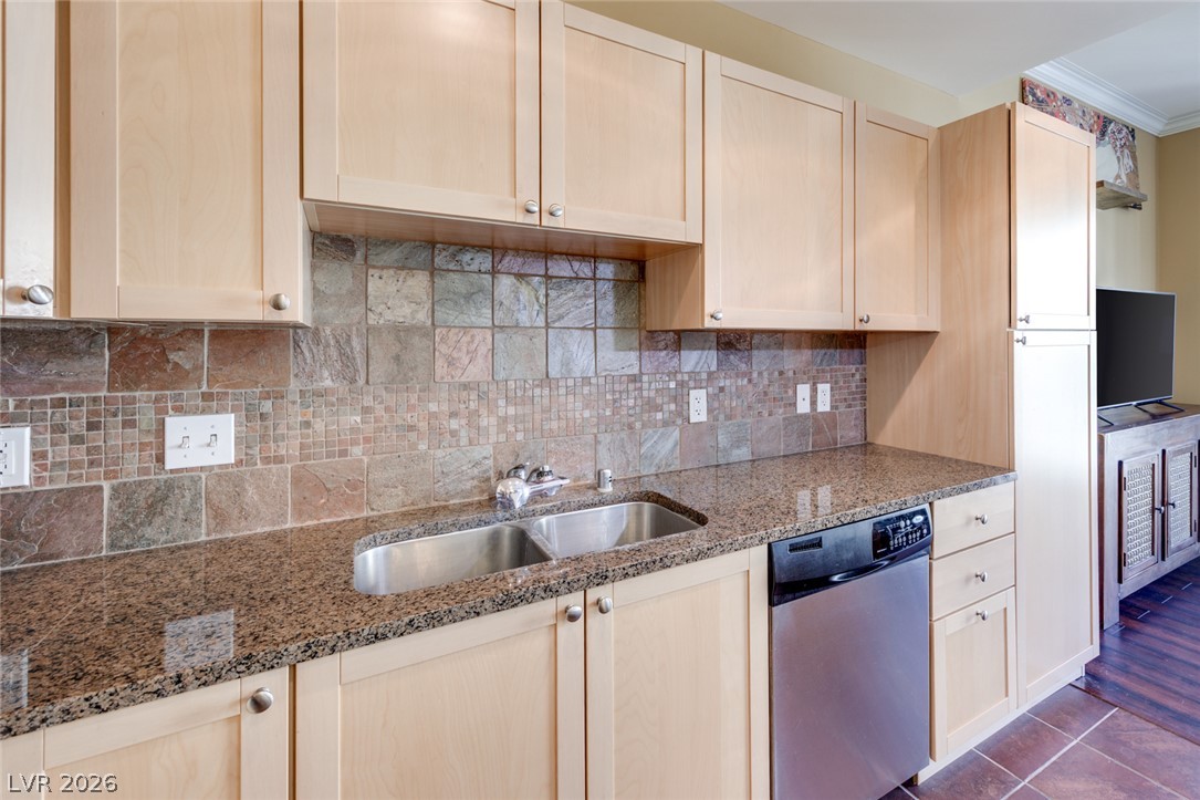 Photo 15 of 55, 2455 W Serene Avenue #603
