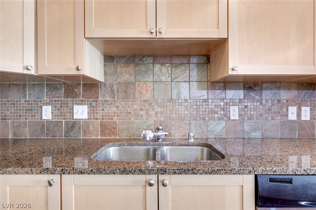 Photo 18 of 55, 2455 W Serene Avenue #603