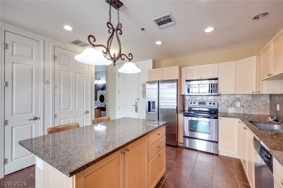 Photo 4 of 2455 W Serene Avenue #603