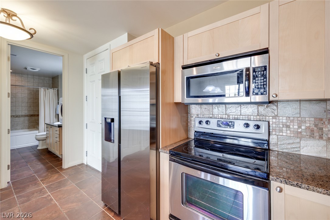 Photo 5 of 2455 W Serene Avenue #603