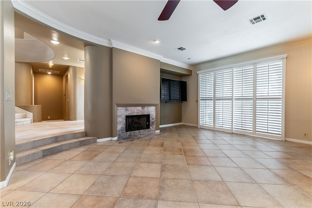 Photo 4 of 8240 Horseshoe Bend Lane