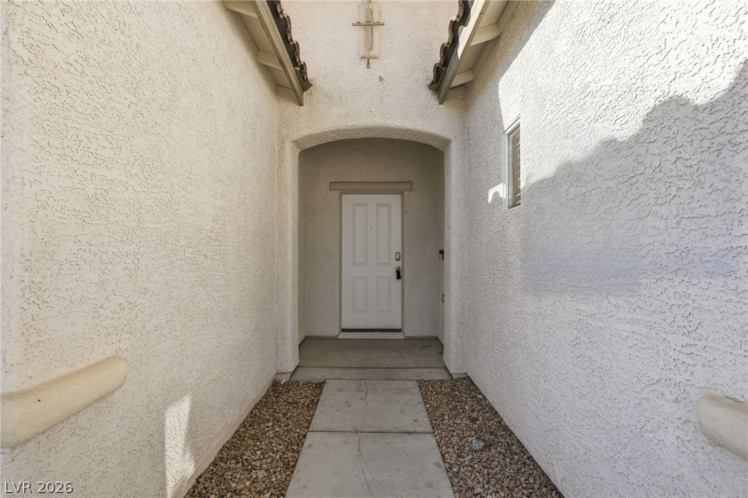 Photo 4 of 4033 Annendale Avenue