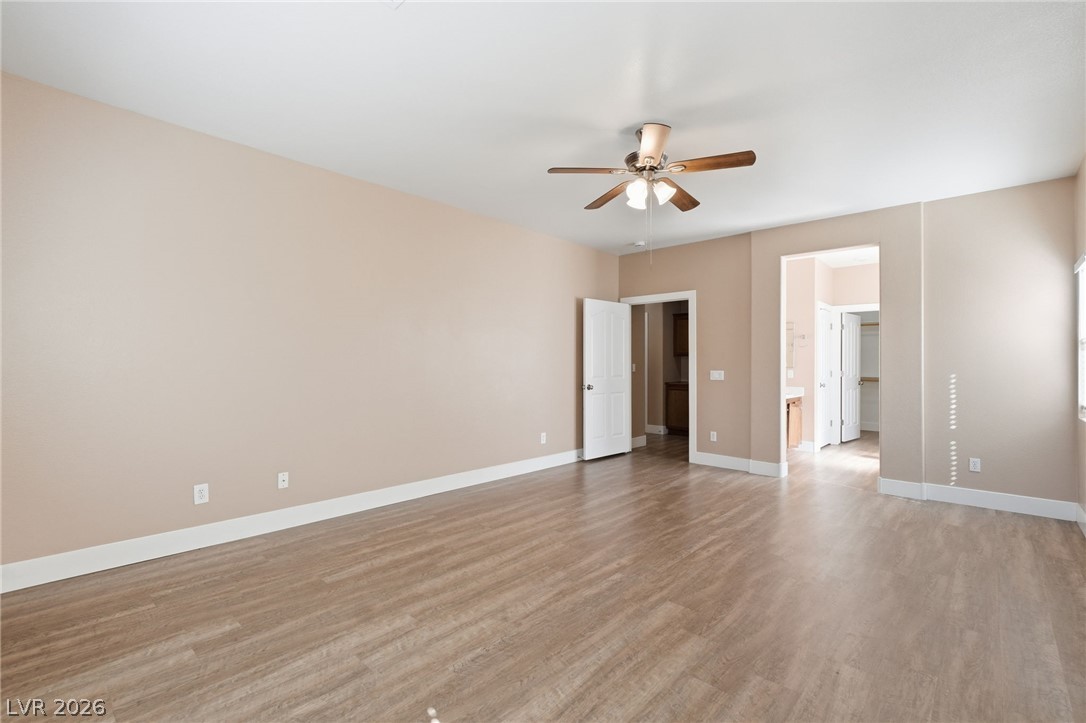 Photo 8 of 31, 4033 Annendale Avenue