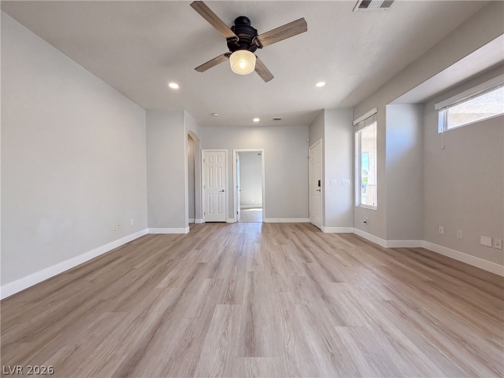 Photo 8 of 20, 239 Ventana Heights Street