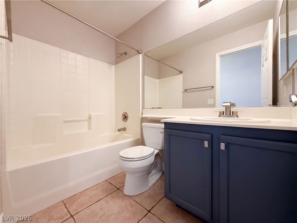 Photo 11 of 20, 239 Ventana Heights Street