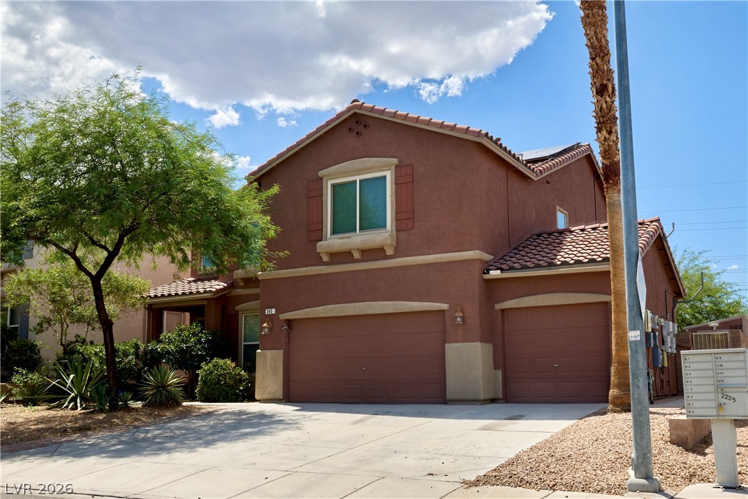 243 Palmarosa Street, Henderson