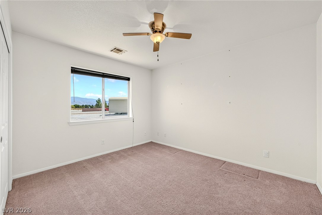 Photo 32 of 49, 2121 W Labrador Court