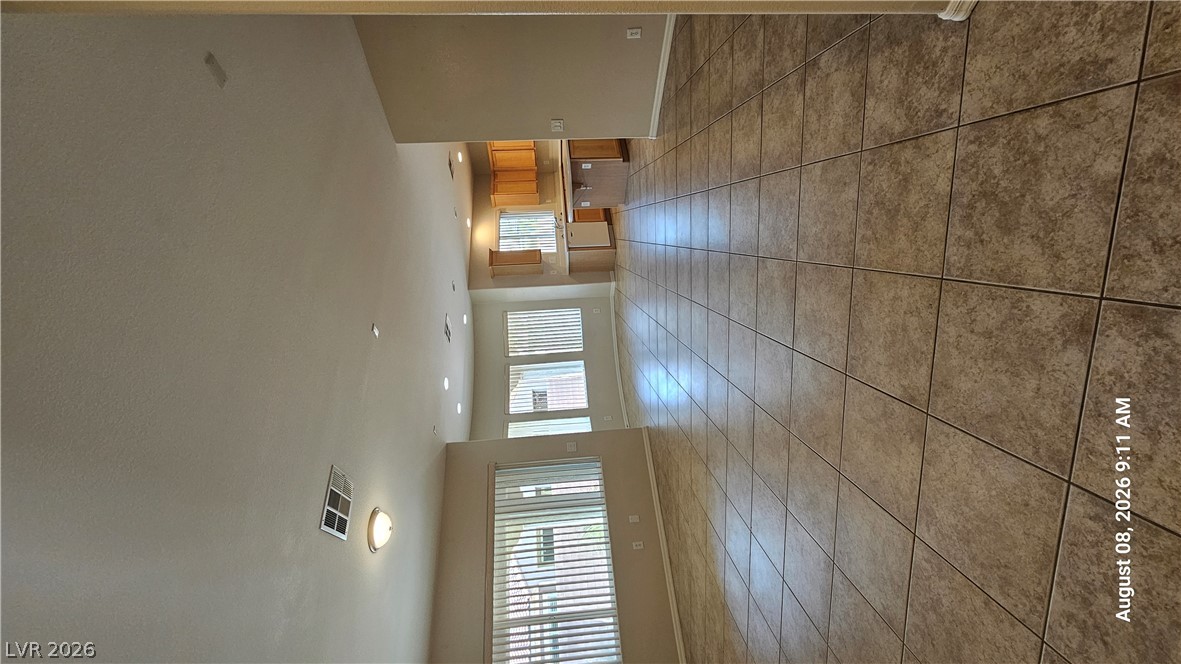 Photo 3 of 7603 Kenwood Hills Court