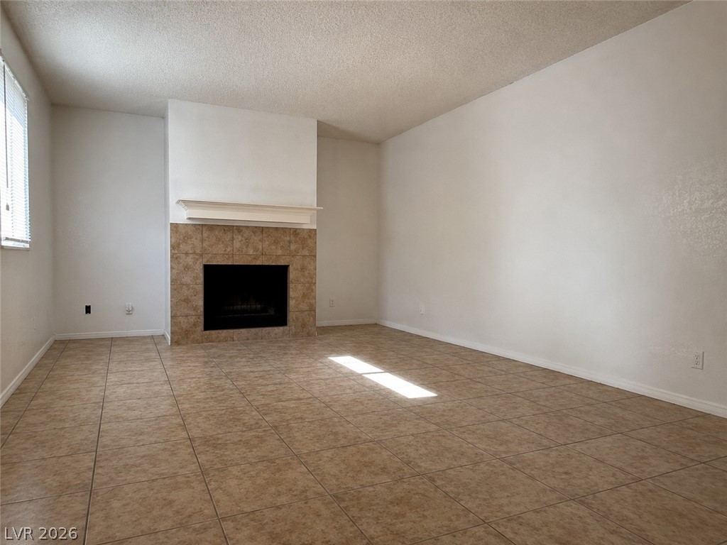 Photo 5 of 215 N Lamb Boulevard #E