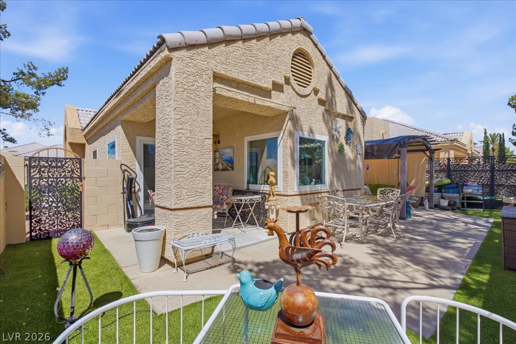 Photo 10 of 36, 428 Wonderstone Drive #0