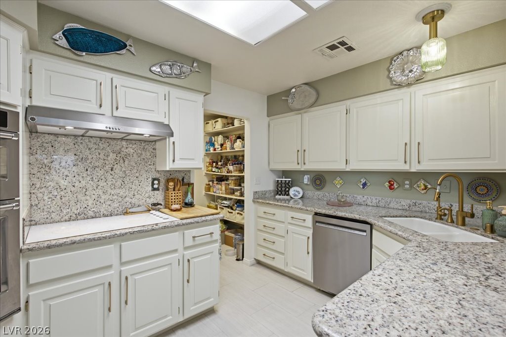 Photo 20 of 36, 428 Wonderstone Drive #0
