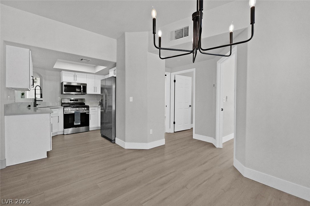 Photo 10 of 26, 1610 Sandecker Court #104