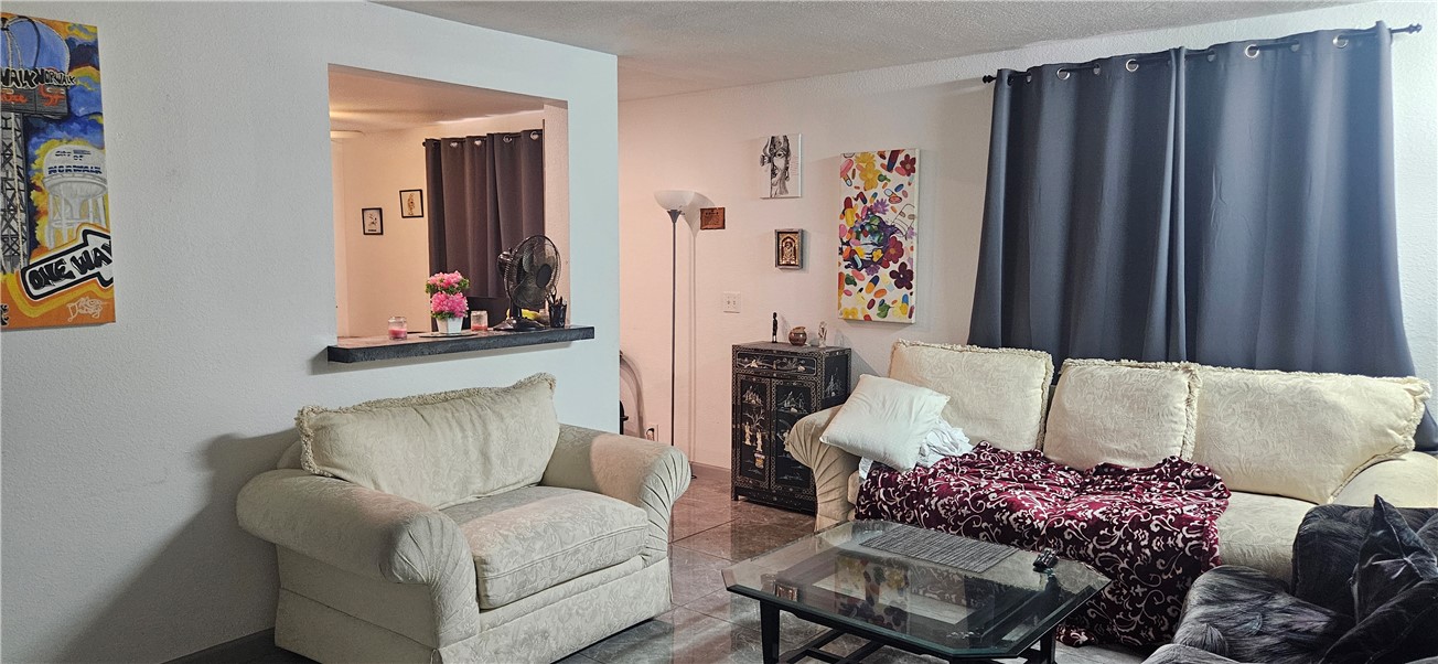 Photo 8 of 29, 5081 Pioneer Avenue #204