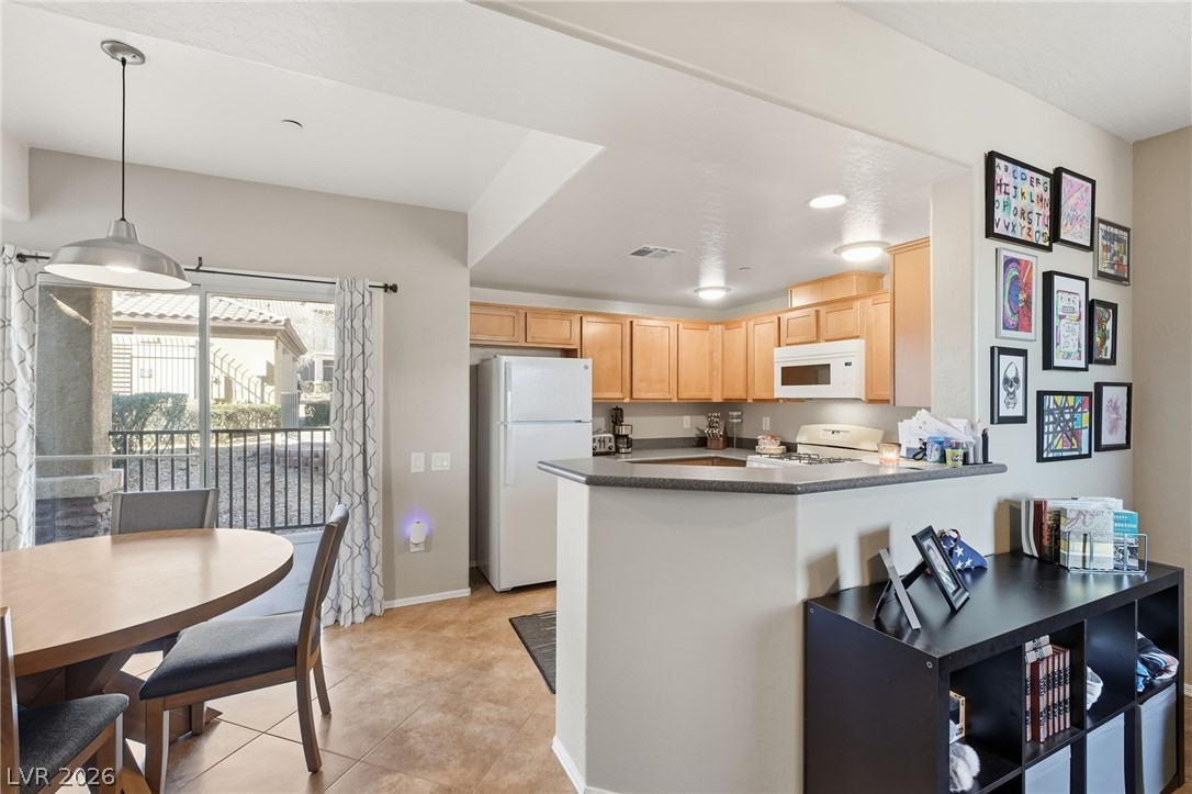 Photo 3 of 6868 Sky Pointe Drive #1073