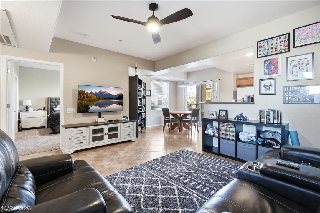 Photo 4 of 6868 Sky Pointe Drive #1073