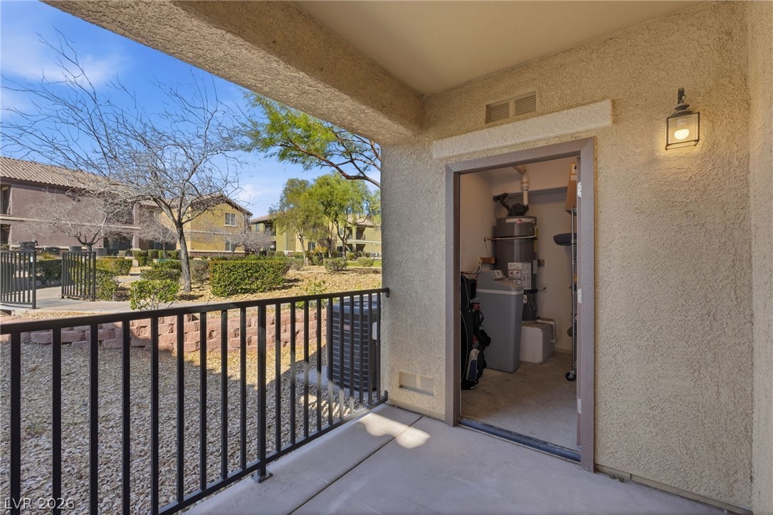 Photo 31 of 34, 6868 Sky Pointe Drive #1073