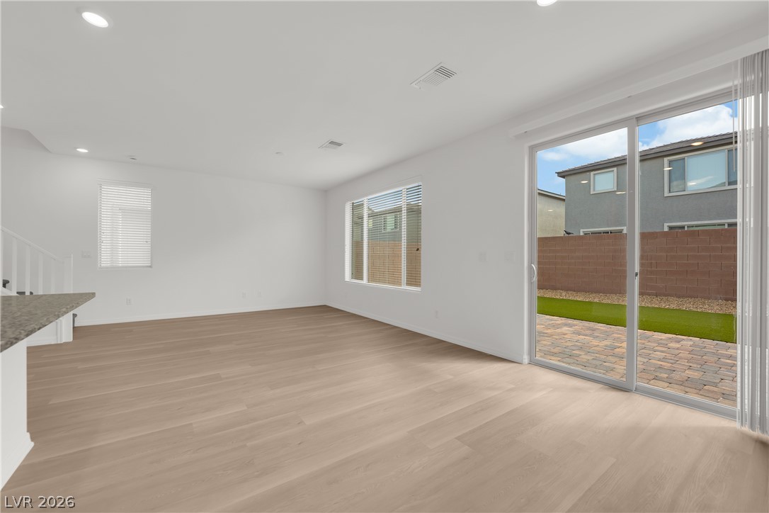 Photo 5 of 5803 W Haleh Avenue