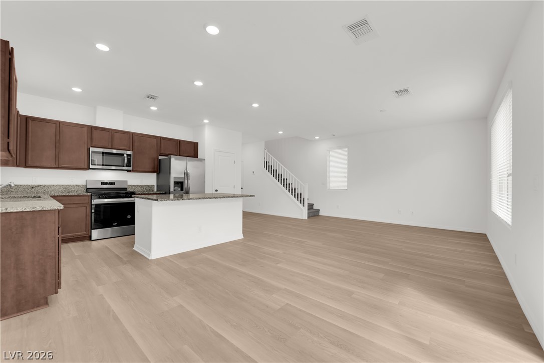 Photo 6 of 38, 5803 W Haleh Avenue