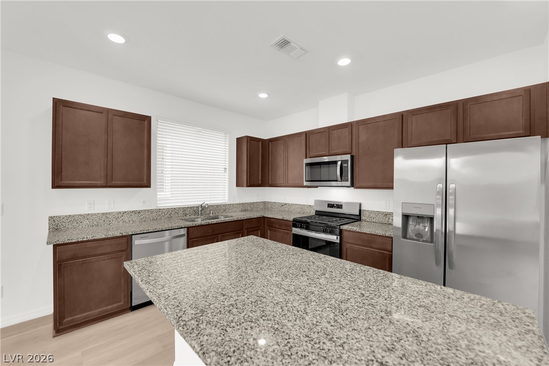 Photo 9 of 38, 5803 W Haleh Avenue