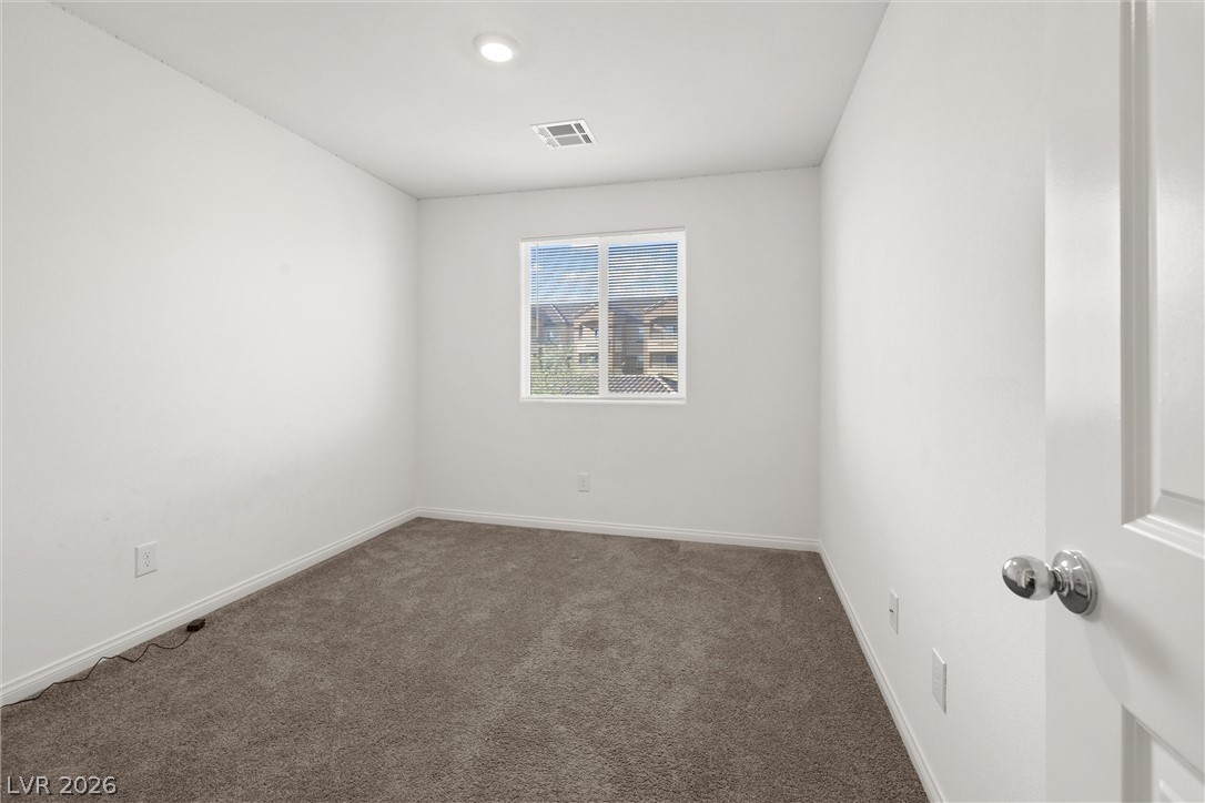 Photo 9 of 13, 4117 Venus Falls Avenue #69