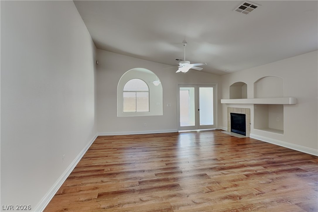 Photo 2 of 2759 Alderly Ridge Avenue