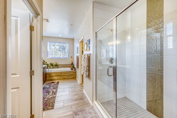 Photo 24 of 40, 492 Norcia Place