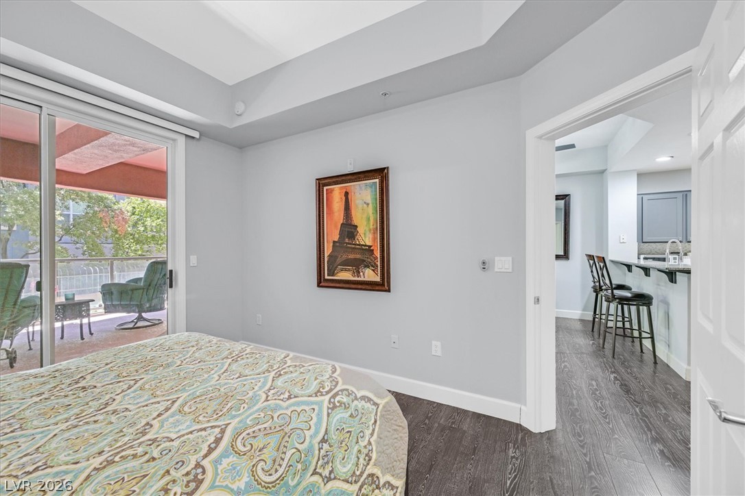 Photo 16 of 36, 59 E Agate Avenue #206