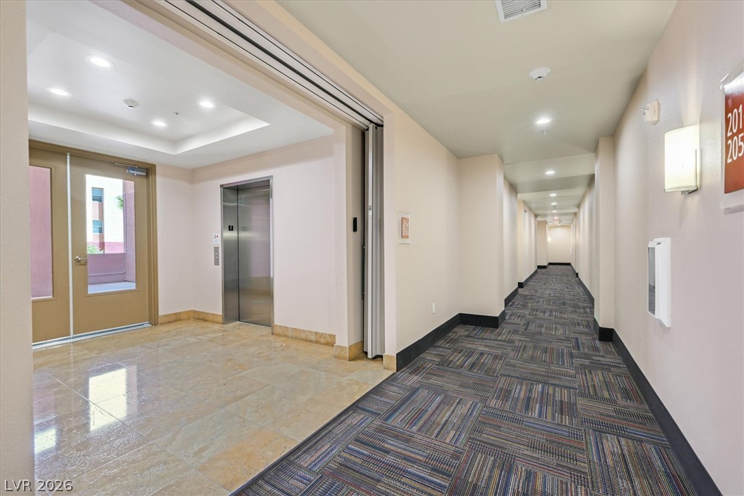 Photo 2 of 59 E Agate Avenue #206