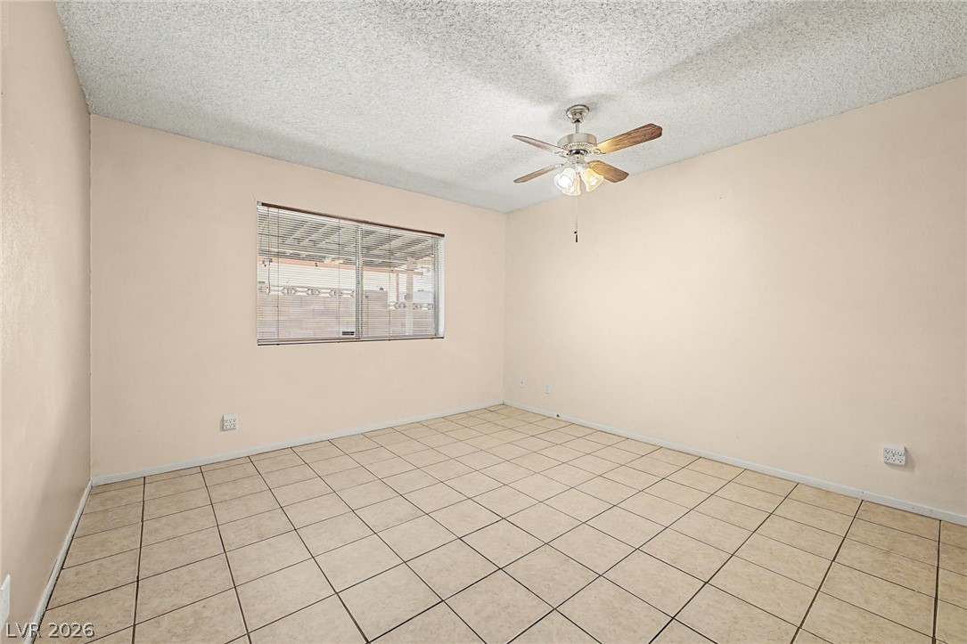 Photo 6 of 33, 2112 Cameron Street