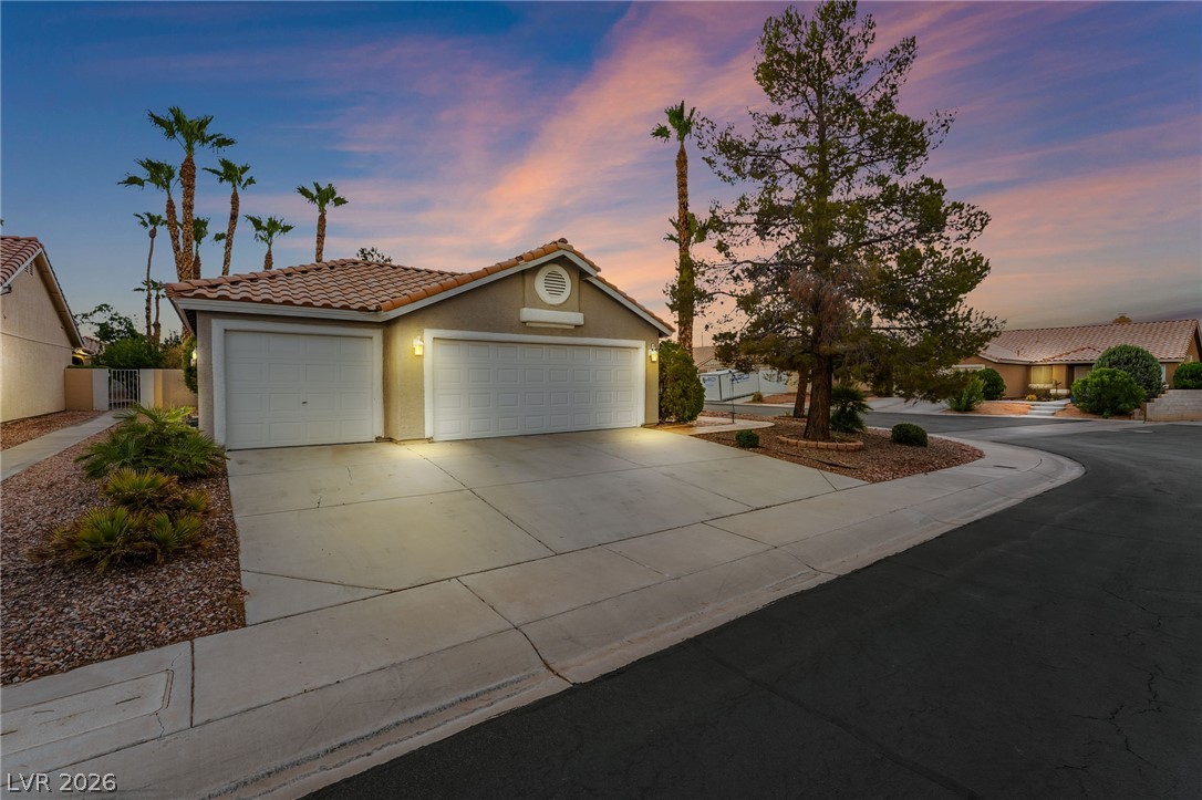 4866 Carefree Drive, Las Vegas 89122