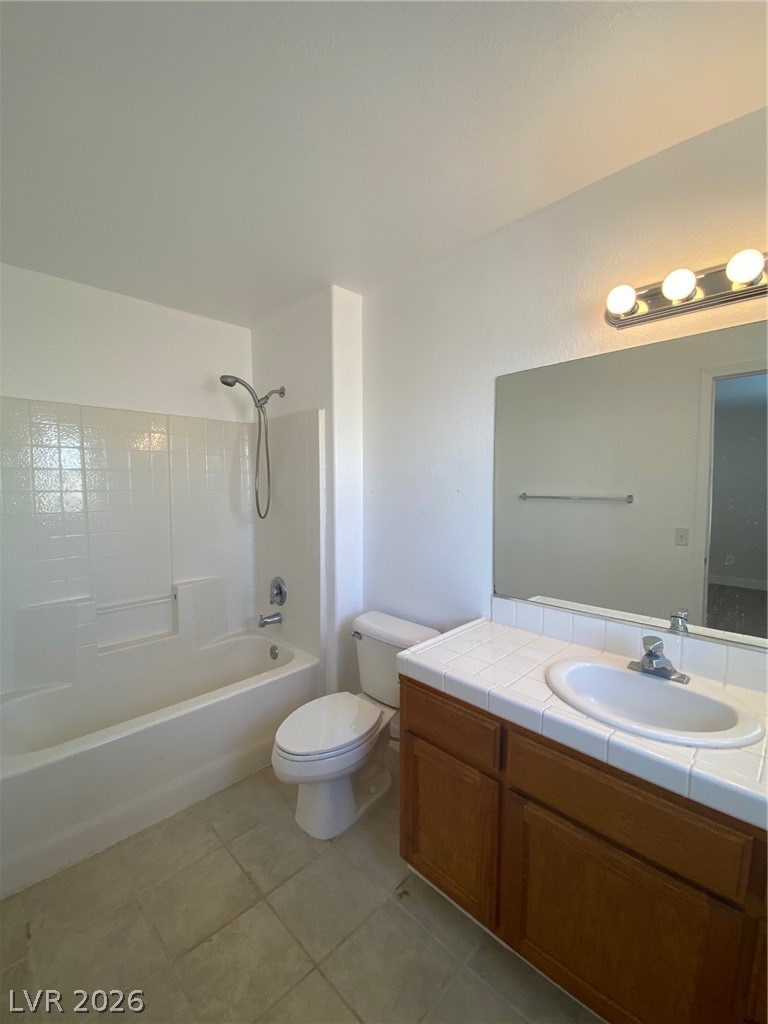 Photo 18 of 27, 2950 E Deerskin Street