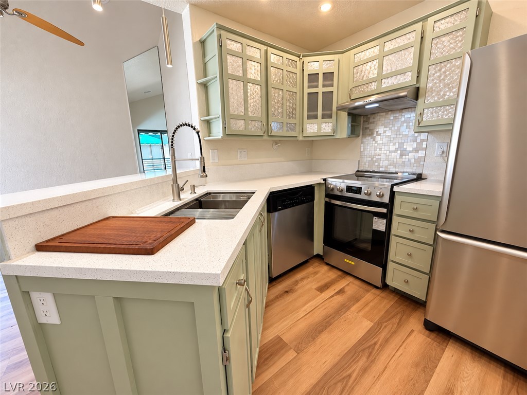 Photo 3 of 440 Elm Drive #204