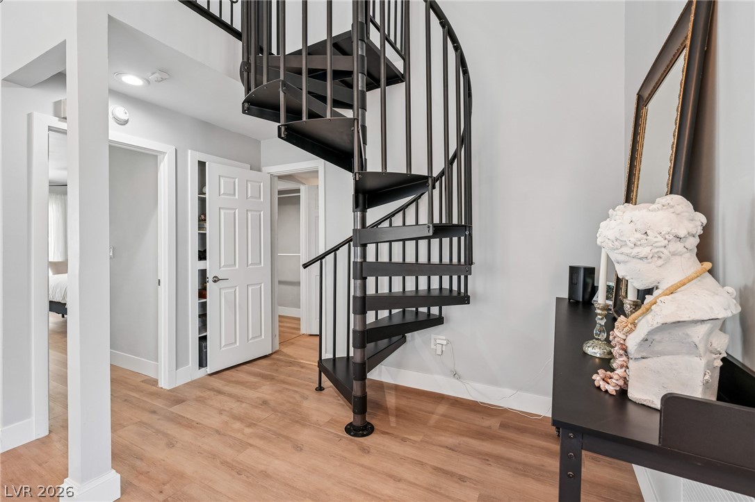 Photo 10 of 39, 8969 Clairton Court