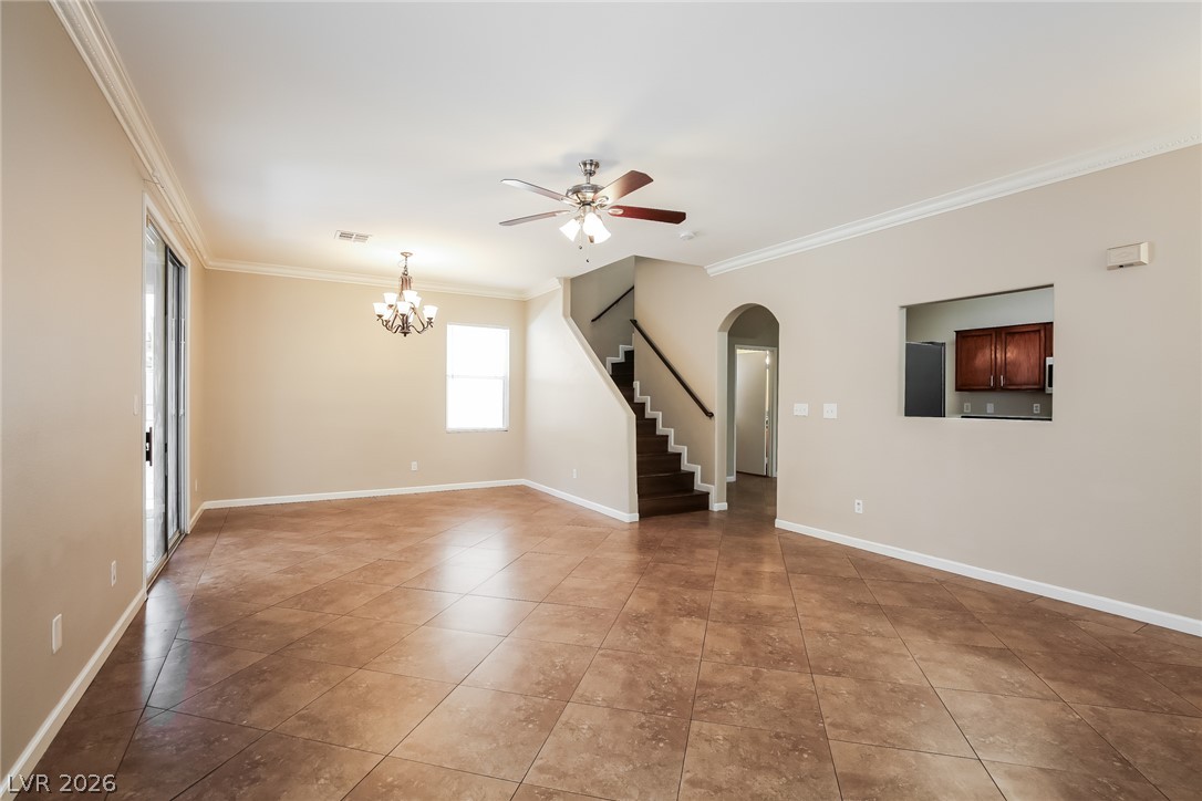 Photo 5 of 2617 Los Palos Street