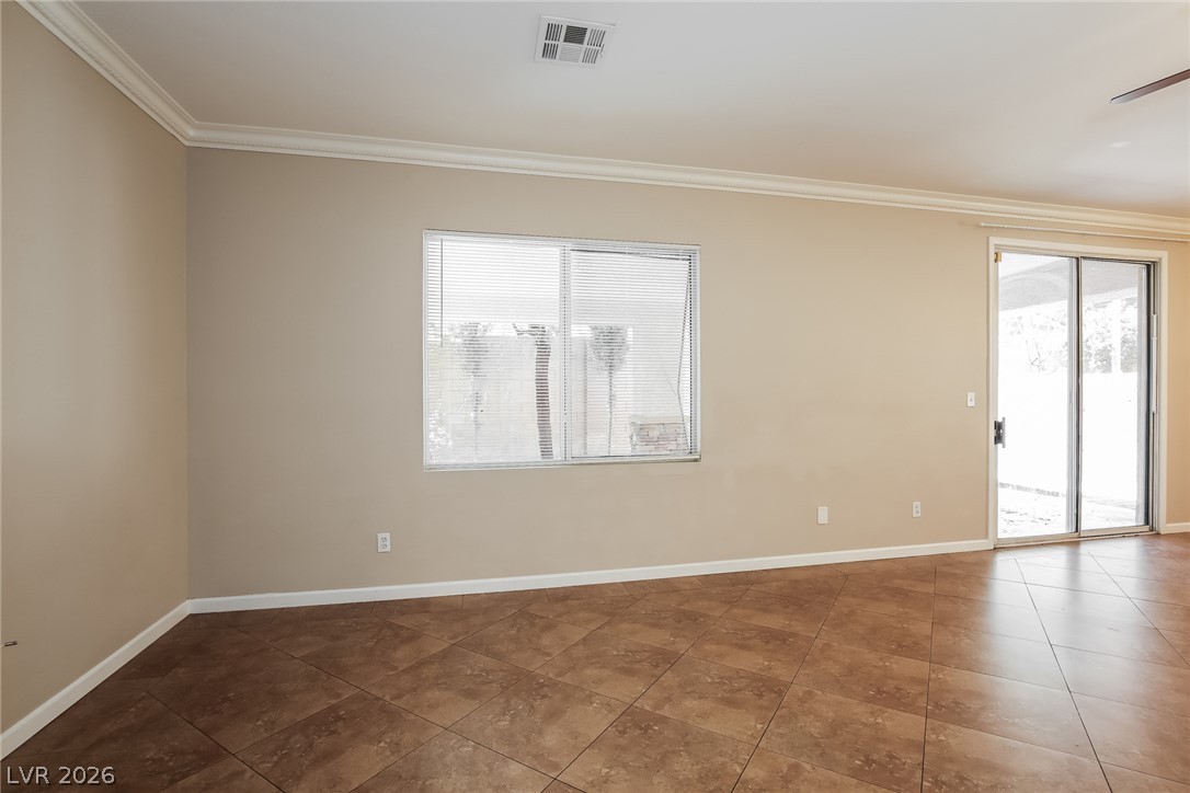 Photo 7 of 22, 2617 Los Palos Street