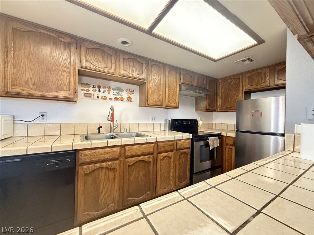 Photo 8 of 16, 4191 Gannet Circle #234