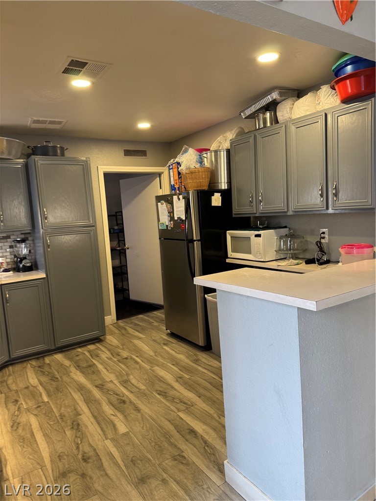 Photo 6 of 24, 3643 Indios Avenue