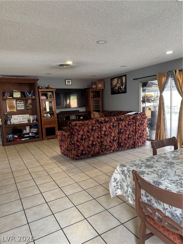 Photo 9 of 24, 3643 Indios Avenue