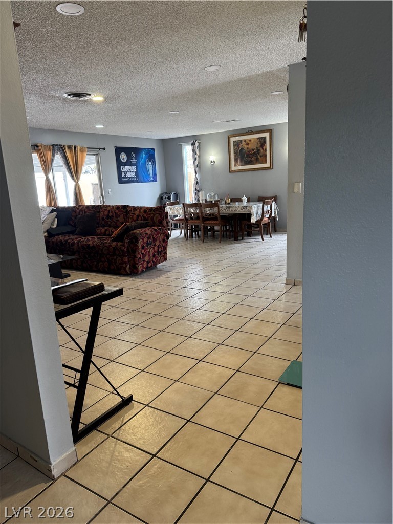 Photo 18 of 24, 3643 Indios Avenue
