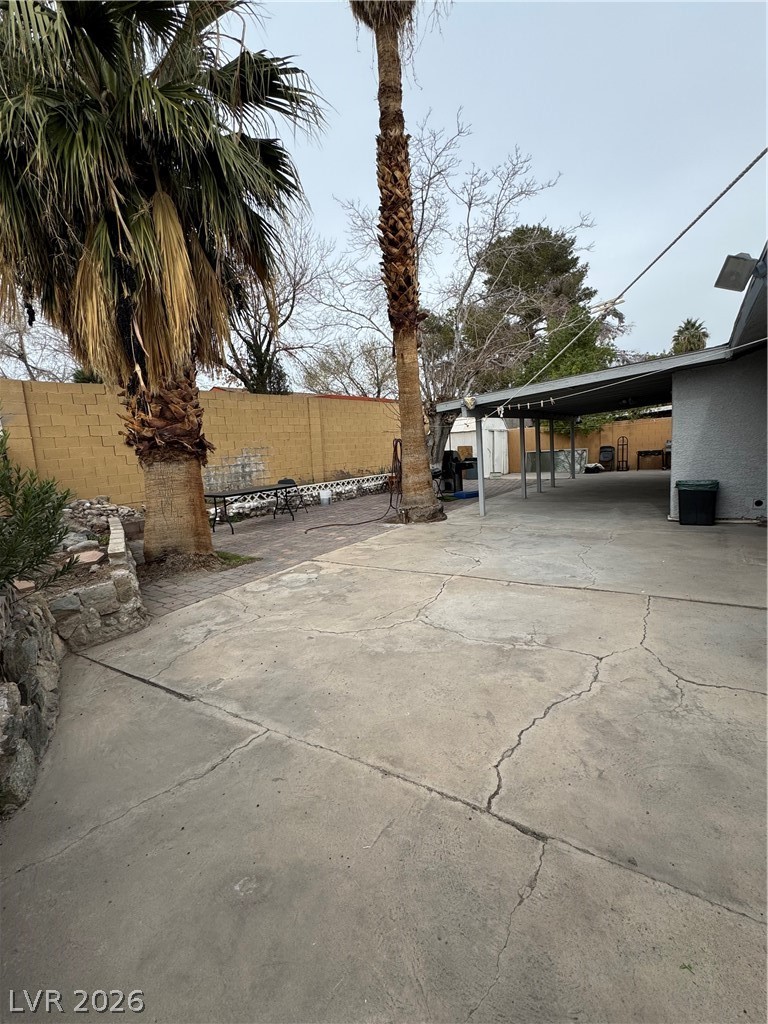 Photo 19 of 24, 3643 Indios Avenue