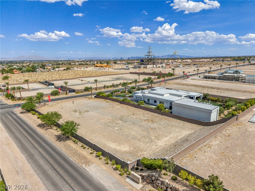 Photo 9 of 10, 4141 N Grand Canyon Drive