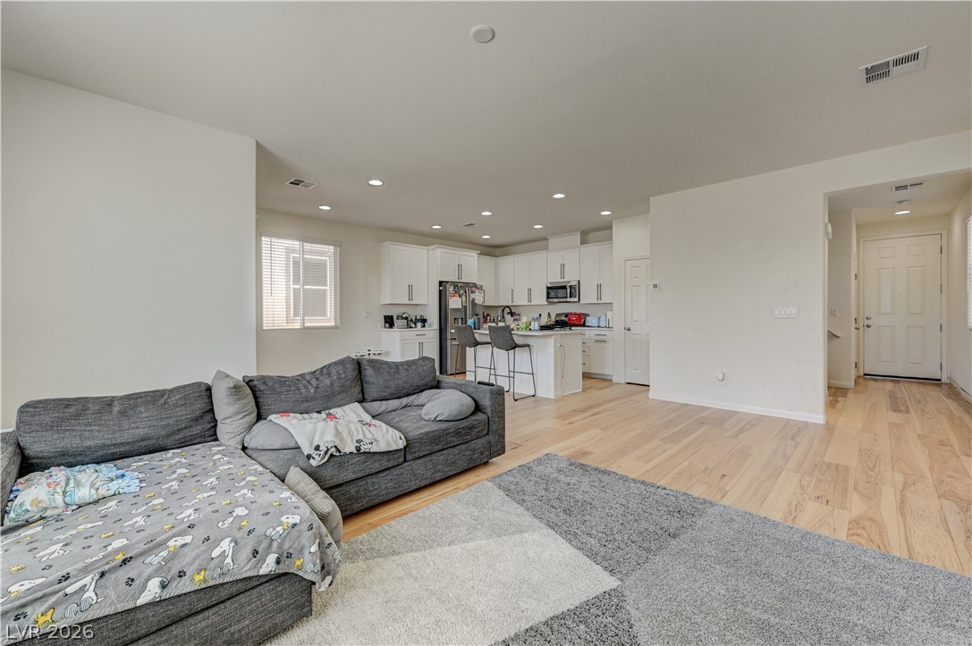 Photo 15 of 43, 4417 Frias Falls Avenue