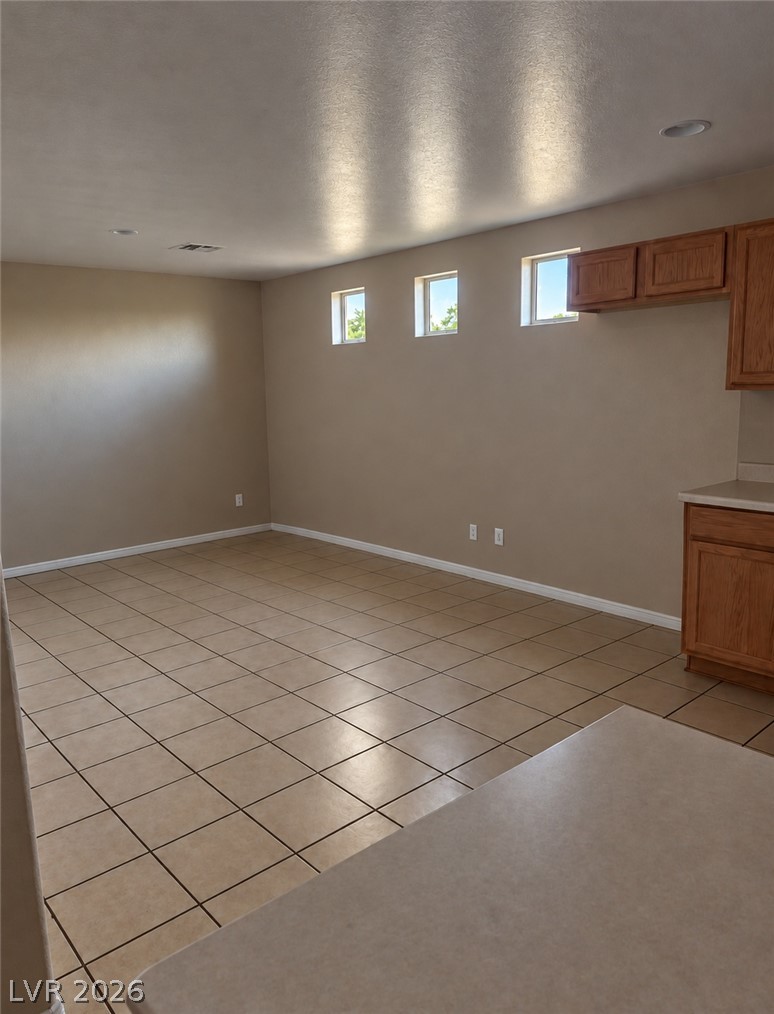 Photo 4 of 5279 Shreve Avenue