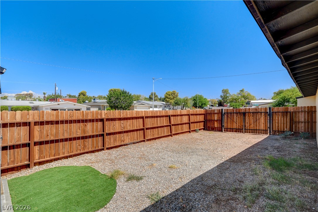 Photo 24 of 46, 1102 Arapaho Way