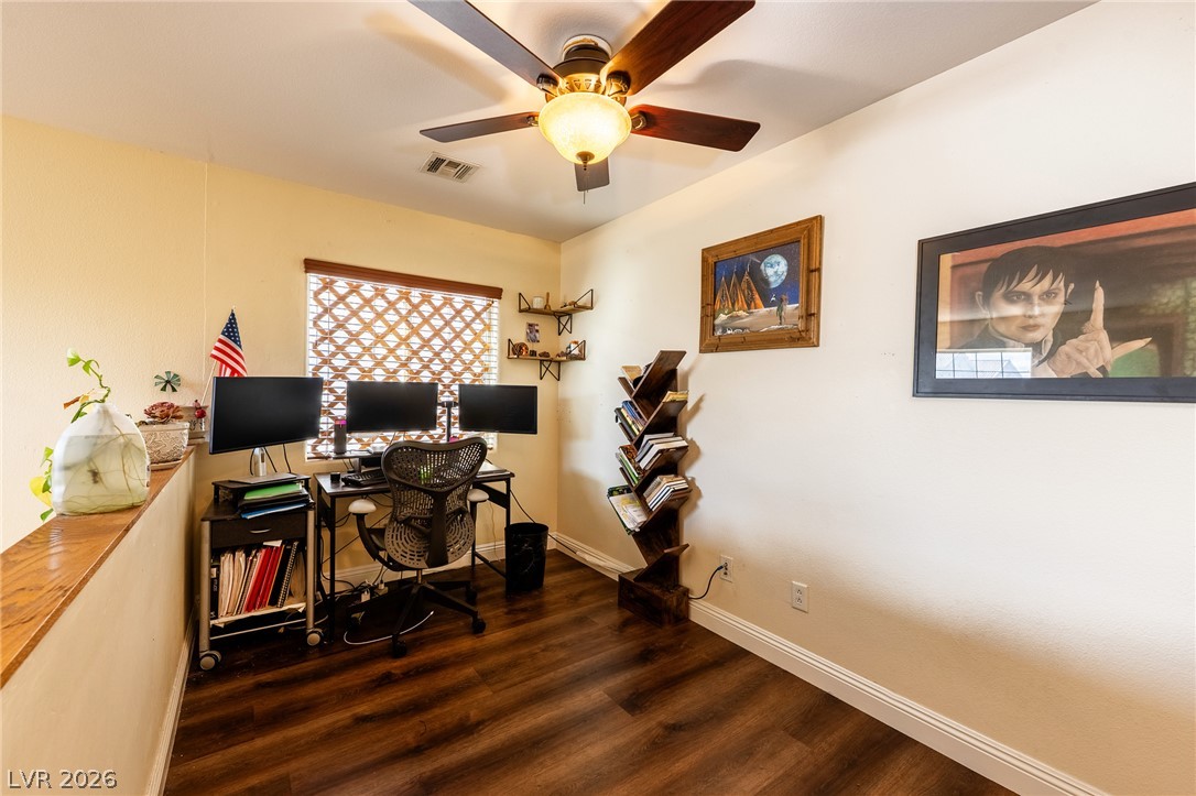 Photo 17 of 33, 8859 Keywood Street