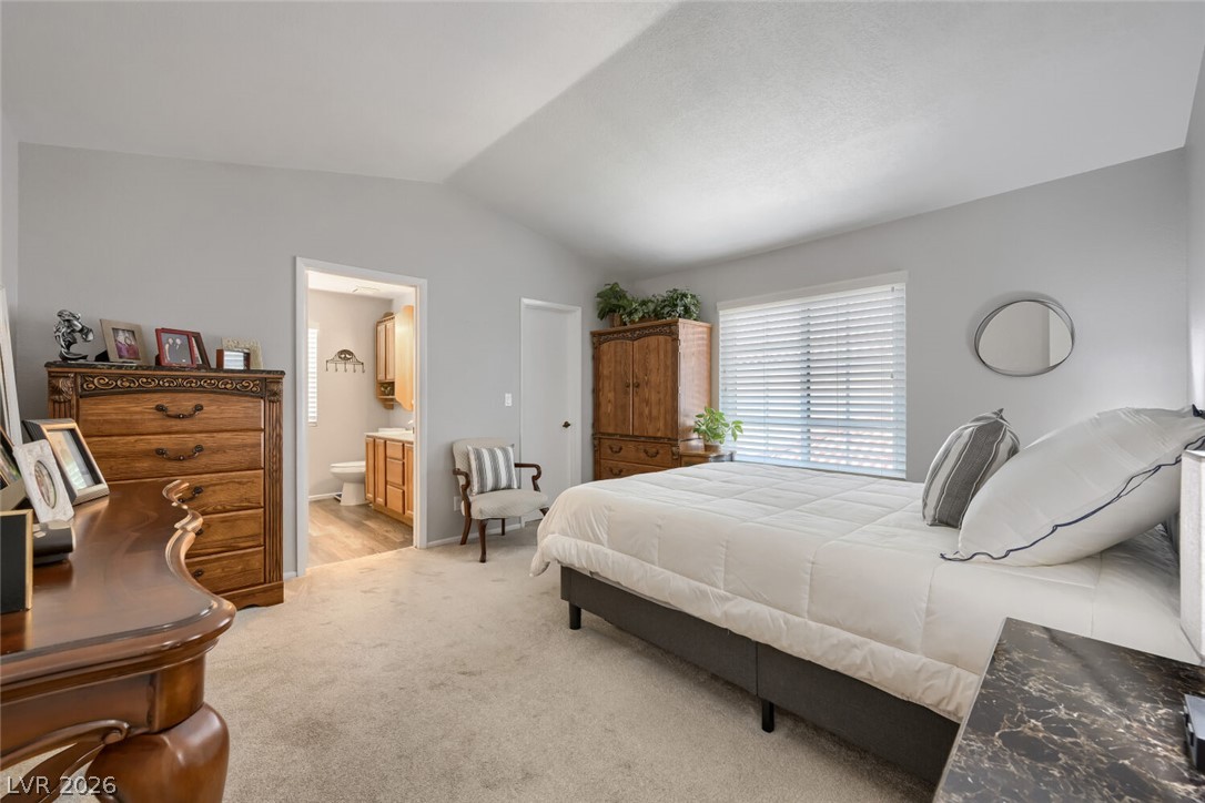 Photo 14 of 52, 4849 Maryvale Drive