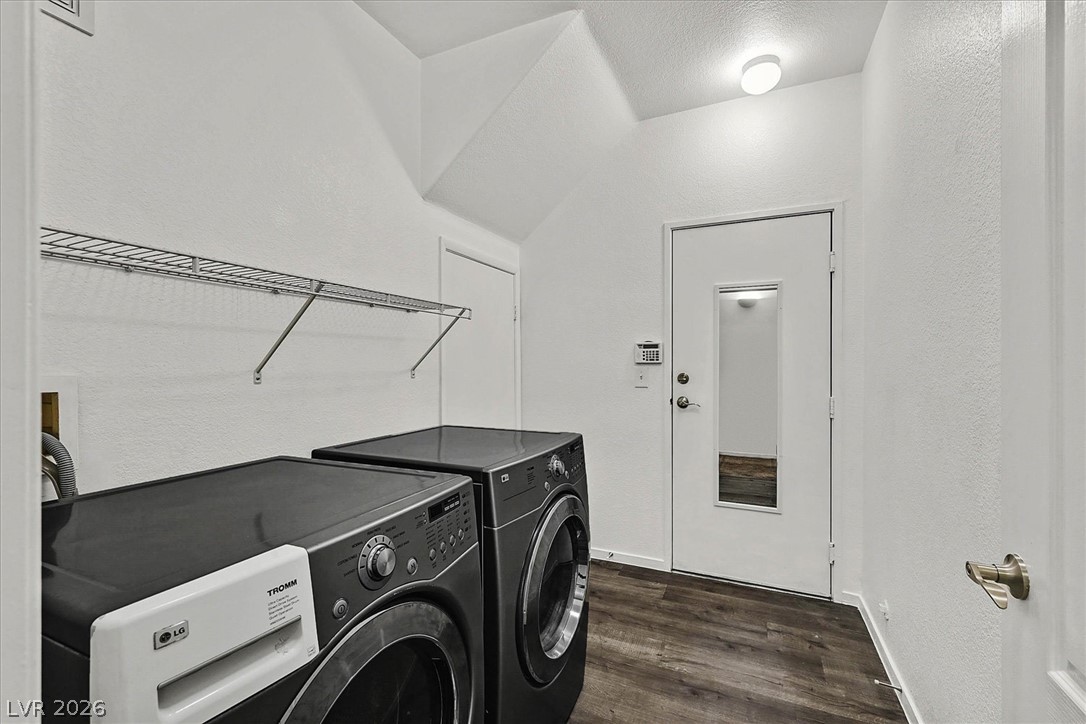Photo 20 of 25, 1513 Truett Street #104