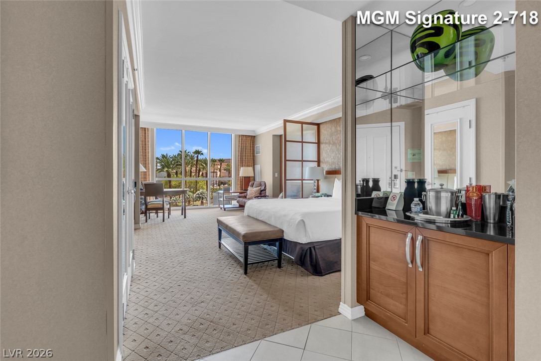 Photo 4 of 135 E Harmon Avenue #218